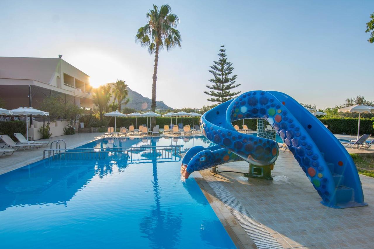Olive Garden Hotel Лардос Екстер'єр фото