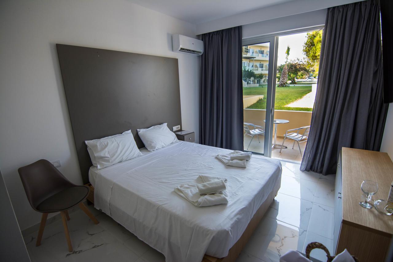 Olive Garden Hotel Лардос Екстер'єр фото